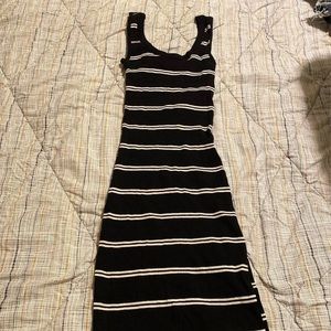Body con midi dress black & white stripe